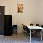 Apartamento Dim Monteurzimmer Duisburgo