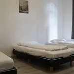 Dim Monteurzimmer Apartamento *