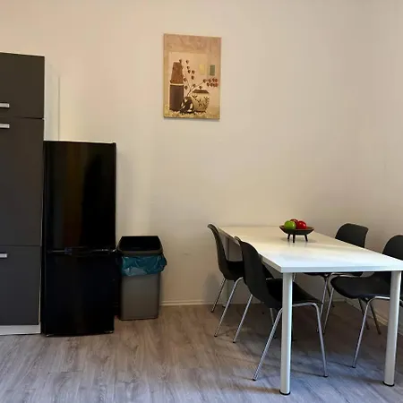 公寓 Dim Monteurzimmer 杜伊斯堡